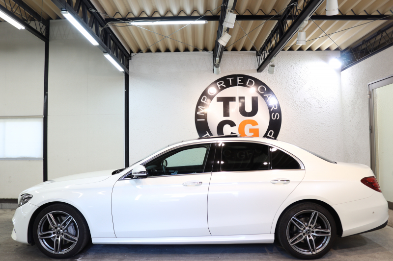 メルセデスベンツ Eクラス E220d AVG AMGﾗｲﾝ ﾚｰﾀﾞｰｾｰﾌﾃｨPKG　中期 NEWｽﾃｱﾘﾝｸﾞ MEｺﾈｸﾄ ｷｰﾚｽｺﾞｰ 黒本革 ｼｰﾄﾋｰﾀｰ ﾊﾟﾉﾗﾏSR  HDDﾅﾋﾞTV ｽﾏﾎ連携  360ｶﾒﾗ PTS LEDﾗｲﾄ  AMGｴｱﾛ&19AW ﾀﾞｲﾅﾐｯｸｾﾚｸﾄ 9AT　2年保証