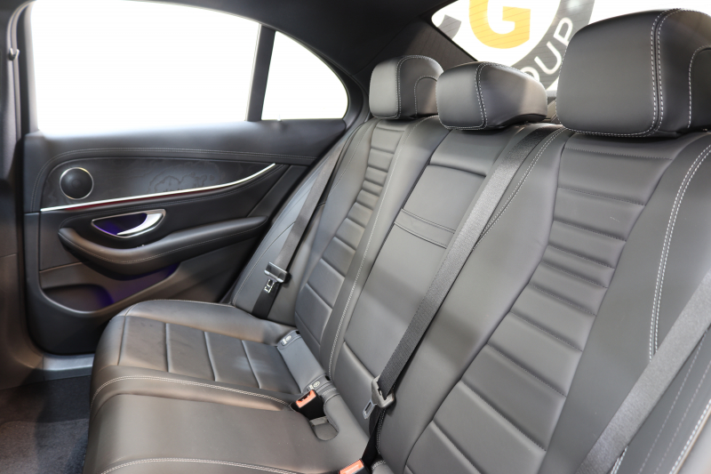 メルセデスベンツ Eクラス E220d AVG AMGﾗｲﾝ ﾚｰﾀﾞｰｾｰﾌﾃｨPKG　中期 NEWｽﾃｱﾘﾝｸﾞ MEｺﾈｸﾄ ｷｰﾚｽｺﾞｰ 黒本革 ｼｰﾄﾋｰﾀｰ ﾊﾟﾉﾗﾏSR  HDDﾅﾋﾞTV ｽﾏﾎ連携  360ｶﾒﾗ PTS LEDﾗｲﾄ  AMGｴｱﾛ&19AW ﾀﾞｲﾅﾐｯｸｾﾚｸﾄ 9AT　2年保証