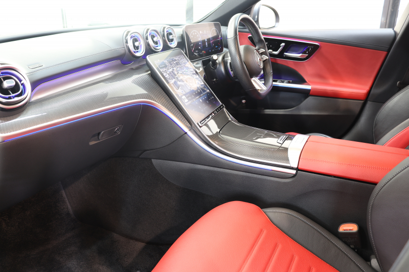 メルセデスベンツ Cクラス C220d  AVG AMGﾗｲﾝ ﾚｻﾞｰｴｸｽｸﾙｰｼﾌﾞ&ﾍﾞｰｼｯｸ&ﾚｰﾀﾞｰｾｰﾌﾃｨPKG　ISG搭載 MEｺﾈｸﾄ ｷｰﾚｽｺﾞｰ 赤/黒本革 ｼｰﾄﾋｰﾀｰ ﾍｯﾄﾞｱｯﾌﾟD MBUXﾅﾋﾞ&ARﾅﾋﾞTV 360ｶﾒﾗ PTS DIGITALﾗｲﾄ 自動ﾄﾗﾝｸ ﾜｲﾔﾚｽ充電 ﾘｱｱｸｽﾙｽﾃｱﾘﾝｸﾞ 9AT　2年保証付