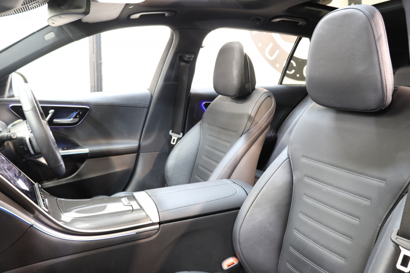 メルセデスベンツ Cクラス C200ｽﾃｰｼｮﾝﾜｺﾞﾝ  AVG AMGﾗｲﾝ ﾚｻﾞｰｴｸｽｸﾙｰｼﾌﾞ&ﾍﾞｰｼｯｸ&ﾚｰﾀﾞｰｾｰﾌﾃｨPKG　ISG搭載 MEｺﾈ 黒本革 ｼｰﾄﾋｰﾀｰ ﾊﾟﾉﾗﾏSR  HUD MBUXﾅﾋﾞ&ARﾅﾋﾞTV ｽﾏﾎ連携 360ｶﾒﾗ PTS 自動ﾃｰﾙｹﾞｰﾄ ﾜｲﾔﾚｽ充電 ﾘｱｱｸｽﾙｽﾃｱ 9AT　2年保証【期間限定在庫】