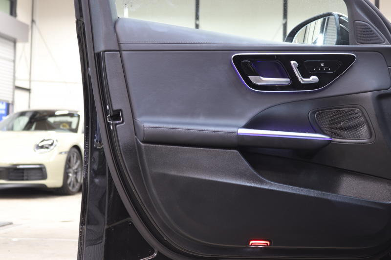 メルセデスベンツ Cクラス C200ｽﾃｰｼｮﾝﾜｺﾞﾝ  AVG AMGﾗｲﾝ ﾚｻﾞｰｴｸｽｸﾙｰｼﾌﾞ&ﾍﾞｰｼｯｸ&ﾚｰﾀﾞｰｾｰﾌﾃｨPKG　ISG搭載 MEｺﾈ 黒本革 ｼｰﾄﾋｰﾀｰ ﾊﾟﾉﾗﾏSR  HUD MBUXﾅﾋﾞ&ARﾅﾋﾞTV ｽﾏﾎ連携 360ｶﾒﾗ PTS 自動ﾃｰﾙｹﾞｰﾄ ﾜｲﾔﾚｽ充電 ﾘｱｱｸｽﾙｽﾃｱ 9AT　2年保証【期間限定在庫】