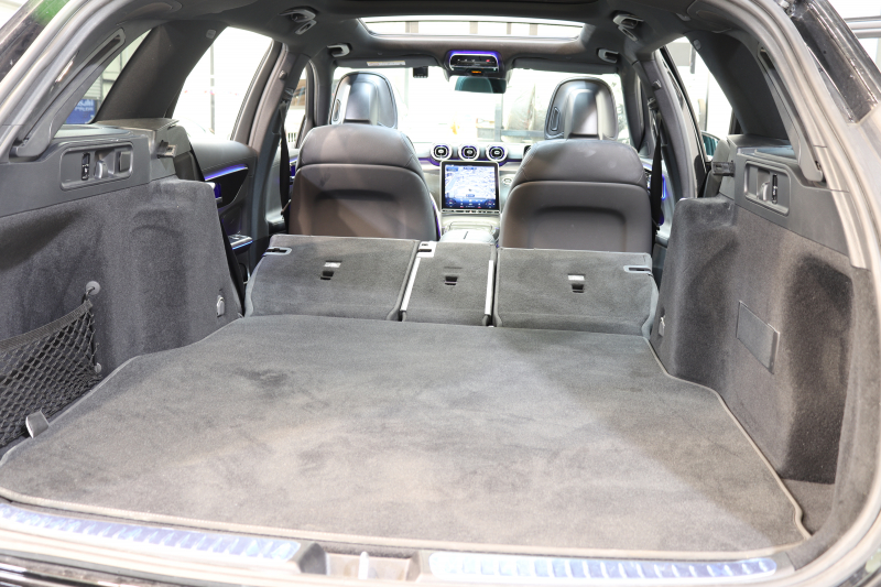 メルセデスベンツ Cクラス C200ｽﾃｰｼｮﾝﾜｺﾞﾝ  AVG AMGﾗｲﾝ ﾚｻﾞｰｴｸｽｸﾙｰｼﾌﾞ&ﾍﾞｰｼｯｸ&ﾚｰﾀﾞｰｾｰﾌﾃｨPKG　ISG搭載 MEｺﾈ 黒本革 ｼｰﾄﾋｰﾀｰ ﾊﾟﾉﾗﾏSR  HUD MBUXﾅﾋﾞ&ARﾅﾋﾞTV ｽﾏﾎ連携 360ｶﾒﾗ PTS 自動ﾃｰﾙｹﾞｰﾄ ﾜｲﾔﾚｽ充電 ﾘｱｱｸｽﾙｽﾃｱ 9AT　2年保証【期間限定在庫】