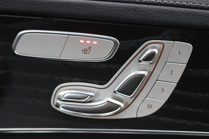 AMG Cクラス C43 4MATIC ﾚｰﾀﾞｰｾｰﾌﾃｨPKG　後期 MEｺﾈｸﾄ ｷｰﾚｽｺﾞｰ 黒本革 ﾊﾟﾉﾗﾏSR ﾍｯﾄﾞｱｯﾌﾟD HDDﾅﾋﾞTV ｽﾏﾎ連携 ﾌﾞﾙﾒｽﾀｰ ﾊﾞｯｸｶﾒﾗ PTS LEDﾗｲﾄ ﾌｯﾄﾄﾗﾝｸOP AMG専用装備&ﾁｭｰﾆﾝｸﾞAMGﾗｲﾄﾞｺﾝﾄﾛｰﾙｻｽ  9AT　2年保証【期間限定在庫】