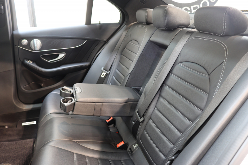 AMG Cクラス C43 4MATIC ﾚｰﾀﾞｰｾｰﾌﾃｨPKG　後期 MEｺﾈｸﾄ ｷｰﾚｽｺﾞｰ 黒本革 ﾊﾟﾉﾗﾏSR ﾍｯﾄﾞｱｯﾌﾟD HDDﾅﾋﾞTV ｽﾏﾎ連携 ﾌﾞﾙﾒｽﾀｰ ﾊﾞｯｸｶﾒﾗ PTS LEDﾗｲﾄ ﾌｯﾄﾄﾗﾝｸOP AMG専用装備&ﾁｭｰﾆﾝｸﾞAMGﾗｲﾄﾞｺﾝﾄﾛｰﾙｻｽ  9AT　2年保証【期間限定在庫】