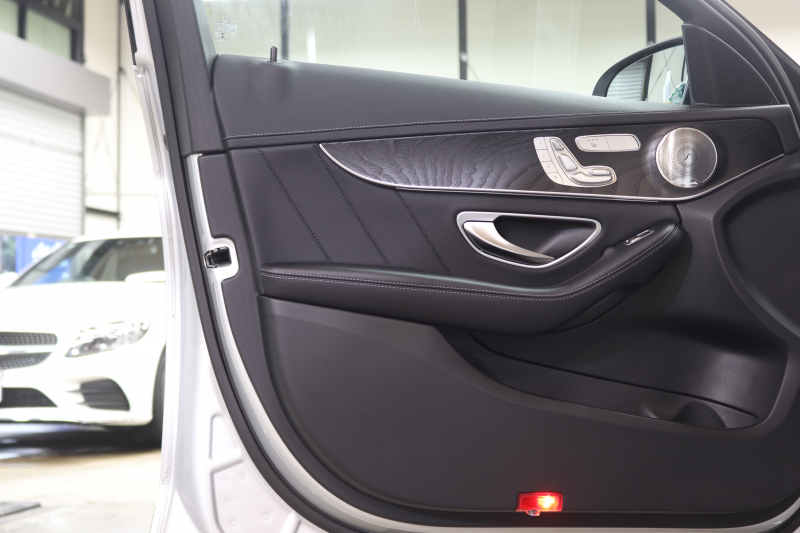 AMG Cクラス C43 4MATIC ﾚｰﾀﾞｰｾｰﾌﾃｨPKG　後期 MEｺﾈｸﾄ ｷｰﾚｽｺﾞｰ 黒本革 ﾊﾟﾉﾗﾏSR ﾍｯﾄﾞｱｯﾌﾟD HDDﾅﾋﾞTV ｽﾏﾎ連携 ﾌﾞﾙﾒｽﾀｰ ﾊﾞｯｸｶﾒﾗ PTS LEDﾗｲﾄ ﾌｯﾄﾄﾗﾝｸOP AMG専用装備&ﾁｭｰﾆﾝｸﾞAMGﾗｲﾄﾞｺﾝﾄﾛｰﾙｻｽ  9AT　2年保証【期間限定在庫】