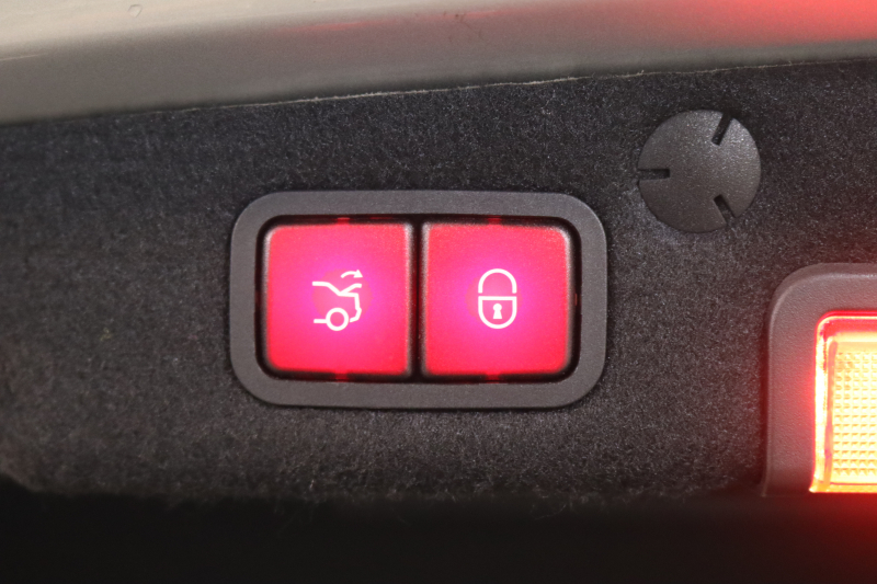 AMG Cクラス C43 4MATIC ﾚｰﾀﾞｰｾｰﾌﾃｨPKG　後期 MEｺﾈｸﾄ ｷｰﾚｽｺﾞｰ 黒本革 ﾊﾟﾉﾗﾏSR ﾍｯﾄﾞｱｯﾌﾟD HDDﾅﾋﾞTV ｽﾏﾎ連携 ﾌﾞﾙﾒｽﾀｰ ﾊﾞｯｸｶﾒﾗ PTS LEDﾗｲﾄ ﾌｯﾄﾄﾗﾝｸOP AMG専用装備&ﾁｭｰﾆﾝｸﾞAMGﾗｲﾄﾞｺﾝﾄﾛｰﾙｻｽ  9AT　2年保証【期間限定在庫】