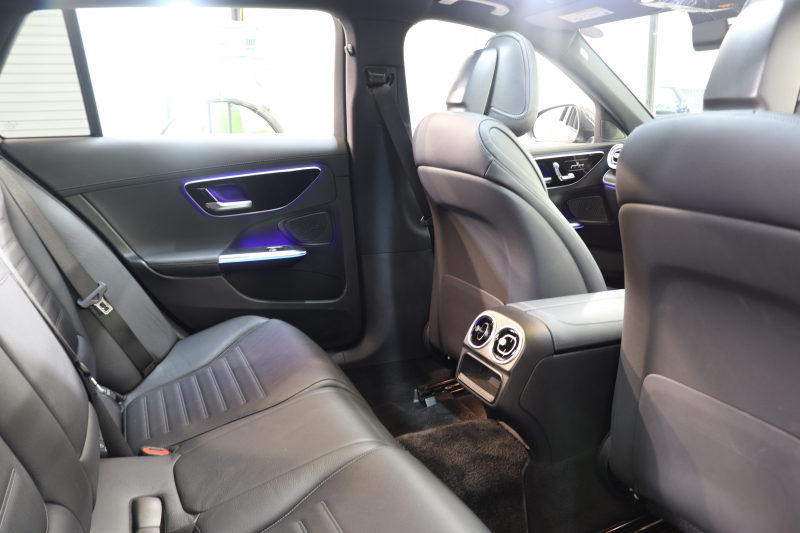 メルセデスベンツ Cクラス C200 ｽﾃｰｼｮﾝﾜｺﾞﾝ AVG AMGﾗｲﾝ ﾚｻﾞｰｴｸｽｸﾙｰｼﾌﾞ&ﾍﾞｰｼｯｸ&ﾚｰﾀﾞｰｾｰﾌﾃｨPKG　1ｵｰﾅｰ ISG搭載 MEｺﾈｸﾄ ｷｰﾚｽｺﾞｰ 黒本革 ﾊﾟﾉﾗﾏSR HUD MBUXﾅﾋﾞ&ARﾅﾋﾞTV ｽﾏﾎ連携 360ｶﾒﾗ PTS LEDﾗｲﾄ 自動ﾃｰﾙｹﾞｰﾄ 9AT 希少色　2年保証付【期間限定在庫】