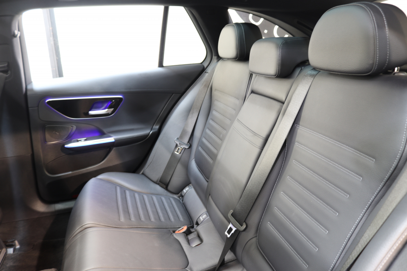 メルセデスベンツ Cクラス C200 ｽﾃｰｼｮﾝﾜｺﾞﾝ AVG AMGﾗｲﾝ ﾚｻﾞｰｴｸｽｸﾙｰｼﾌﾞ&ﾍﾞｰｼｯｸ&ﾚｰﾀﾞｰｾｰﾌﾃｨPKG　1ｵｰﾅｰ ISG搭載 MEｺﾈｸﾄ ｷｰﾚｽｺﾞｰ 黒本革 ﾊﾟﾉﾗﾏSR HUD MBUXﾅﾋﾞ&ARﾅﾋﾞTV ｽﾏﾎ連携 360ｶﾒﾗ PTS LEDﾗｲﾄ 自動ﾃｰﾙｹﾞｰﾄ 9AT 希少色　2年保証付【期間限定在庫】