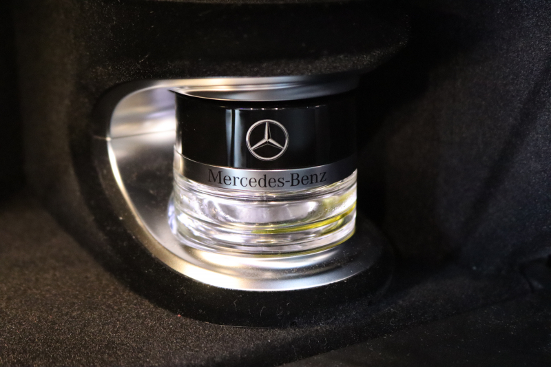 メルセデスベンツ Eクラス E450ｽﾃｰｼｮﾝﾜｺﾞﾝ 4MATIC ｴｸｽｸﾙｰｼﾌﾞ ｴｸｽｸﾙｰｼﾌﾞ&ﾚｰﾀﾞｰｾｰﾌﾃｨPKG　ISG搭載 後期 MEｺﾈｸﾄ ｷｰﾚｽｺﾞｰ 黒本革 ﾍﾞﾝﾁﾚｰﾀｰ ﾊﾟﾉﾗﾏSR ﾍｯﾄﾞｱｯﾌﾟD MBUX/ARﾅﾋﾞTV ｽﾏﾎ連携 ﾌﾞﾙﾒｽﾀｰ 360ｶﾒﾗ PTS 自動Rｹﾞｰﾄ ｴｱｻｽ 9AT　2年保証【期間限定在庫】