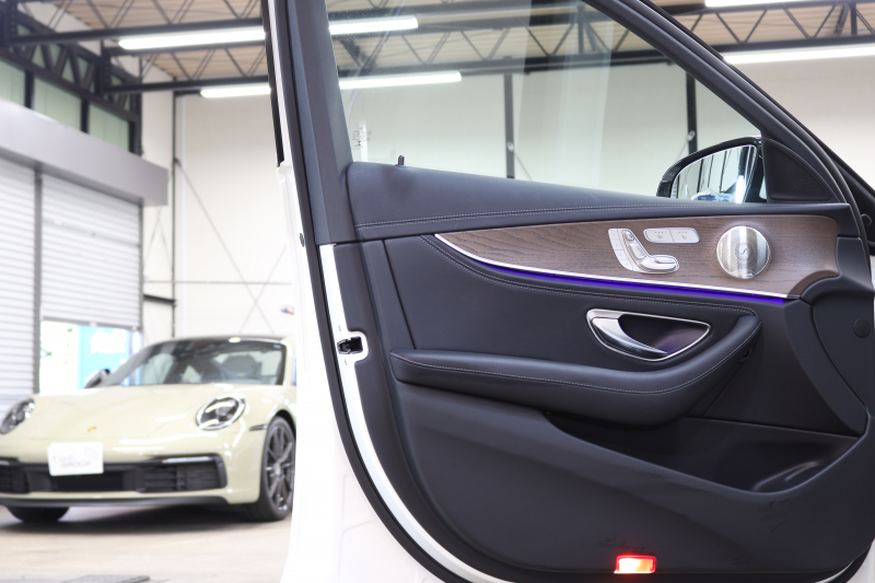 メルセデスベンツ Eクラス E450ｽﾃｰｼｮﾝﾜｺﾞﾝ 4MATIC ｴｸｽｸﾙｰｼﾌﾞ ｴｸｽｸﾙｰｼﾌﾞ&ﾚｰﾀﾞｰｾｰﾌﾃｨPKG　ISG搭載 後期 MEｺﾈｸﾄ ｷｰﾚｽｺﾞｰ 黒本革 ﾍﾞﾝﾁﾚｰﾀｰ ﾊﾟﾉﾗﾏSR ﾍｯﾄﾞｱｯﾌﾟD MBUX/ARﾅﾋﾞTV ｽﾏﾎ連携 ﾌﾞﾙﾒｽﾀｰ 360ｶﾒﾗ PTS 自動Rｹﾞｰﾄ ｴｱｻｽ 9AT　2年保証【期間限定在庫】