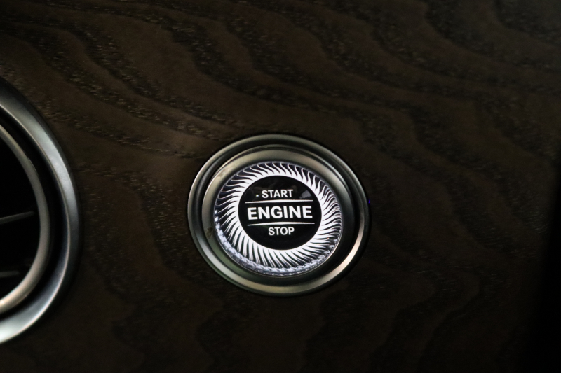 メルセデスベンツ Eクラス E450ｽﾃｰｼｮﾝﾜｺﾞﾝ 4MATIC ｴｸｽｸﾙｰｼﾌﾞ ｴｸｽｸﾙｰｼﾌﾞ&ﾚｰﾀﾞｰｾｰﾌﾃｨPKG　ISG搭載 後期 MEｺﾈｸﾄ ｷｰﾚｽｺﾞｰ 黒本革 ﾍﾞﾝﾁﾚｰﾀｰ ﾊﾟﾉﾗﾏSR ﾍｯﾄﾞｱｯﾌﾟD MBUX/ARﾅﾋﾞTV ｽﾏﾎ連携 ﾌﾞﾙﾒｽﾀｰ 360ｶﾒﾗ PTS 自動Rｹﾞｰﾄ ｴｱｻｽ 9AT　2年保証【期間限定在庫】