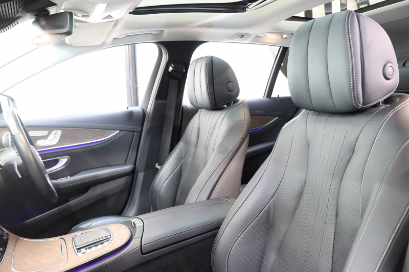 メルセデスベンツ Eクラス E450ｽﾃｰｼｮﾝﾜｺﾞﾝ 4MATIC ｴｸｽｸﾙｰｼﾌﾞ ｴｸｽｸﾙｰｼﾌﾞ&ﾚｰﾀﾞｰｾｰﾌﾃｨPKG　ISG搭載 後期 MEｺﾈｸﾄ ｷｰﾚｽｺﾞｰ 黒本革 ﾍﾞﾝﾁﾚｰﾀｰ ﾊﾟﾉﾗﾏSR ﾍｯﾄﾞｱｯﾌﾟD MBUX/ARﾅﾋﾞTV ｽﾏﾎ連携 ﾌﾞﾙﾒｽﾀｰ 360ｶﾒﾗ PTS 自動Rｹﾞｰﾄ ｴｱｻｽ 9AT　2年保証【期間限定在庫】