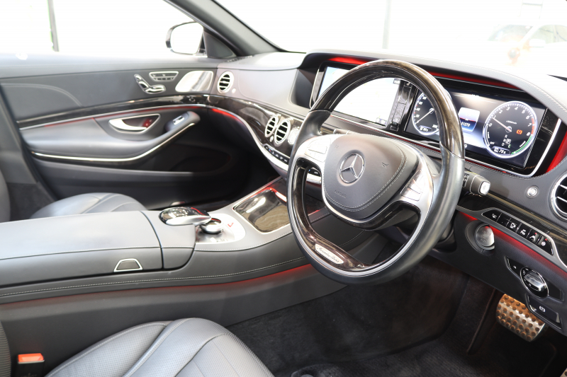 メルセデスベンツ Sクラス S400HV ｴｸｽｸﾙｰｼﾌﾞ AMGｽﾎﾟｰﾂ&ﾚｰﾀﾞｰｾｰﾌﾃｨPKG　中期 1ｵｰﾅｰ ｷｰﾚｽｺﾞｰ 黒本革 ﾍﾞﾝﾁﾚｰﾀｰ ﾊﾟﾉﾗﾏSR ﾍｯﾄﾞｱｯﾌﾟD HDDﾅﾋﾞTV BT音楽 ﾌﾞﾙﾒｽﾀｰ 360ｶﾒﾗ PTS LEDﾗｲﾄ ﾊﾝｽﾞﾌﾘｰA AMGｴｱﾛ&19AW ｸﾛｰｼﾞﾝｸﾞS ｴｱｻｽ 7AT　2年保証