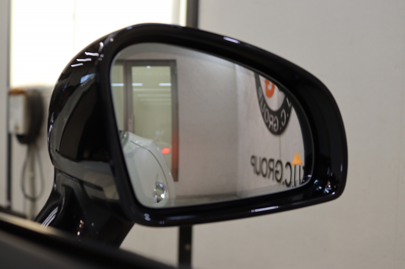 AMG SLC SLC43 ﾚｯﾄﾞｱｰﾄｴﾃﾞｨｼｮﾝ ﾚｰﾀﾞｰｾｰﾌﾃｨPKG　特別仕様車 ｷｰﾚｽｺﾞｰ 専用黒&灰本革 ｼｰﾄﾋｰﾀｰ ｴｱｽｶｰﾌ  ｴｱｶﾞｲﾄﾞ HDDﾅﾋﾞTV ｽﾏﾎ連携 harman/kardon ﾊﾞｯｸｶﾒﾗ PTS LEDﾗｲﾄ 専用AMGｴｱﾛ&18AW AMG強化ﾌﾞﾚｰｷ 9AT　2年保証【期間限定在庫】