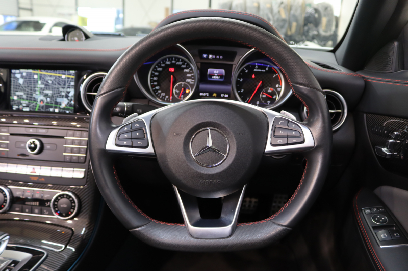 AMG SLC SLC43 ﾚｯﾄﾞｱｰﾄｴﾃﾞｨｼｮﾝ ﾚｰﾀﾞｰｾｰﾌﾃｨPKG　特別仕様車 ｷｰﾚｽｺﾞｰ 専用黒&灰本革 ｼｰﾄﾋｰﾀｰ ｴｱｽｶｰﾌ  ｴｱｶﾞｲﾄﾞ HDDﾅﾋﾞTV ｽﾏﾎ連携 harman/kardon ﾊﾞｯｸｶﾒﾗ PTS LEDﾗｲﾄ 専用AMGｴｱﾛ&18AW AMG強化ﾌﾞﾚｰｷ 9AT　2年保証【期間限定在庫】