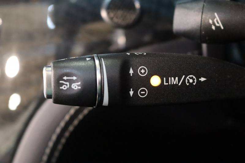 メルセデスベンツ SLクラス SL400 ﾚｰﾀﾞｰｾｰﾌﾃｨPKG　後期 ｷｰﾚｽｺﾞｰ 黒本革 ﾍﾞﾝﾁﾚｰﾀｰ ｴｱｽｶｰﾌ  HDDﾅﾋﾞTV ｽﾏﾎ連携  ﾊﾞｯｸｶﾒﾗ PTS LEDﾗｲﾄ AMGｴｱﾛ&19AW ABCｻｽ ﾌｯﾄﾄﾗﾝｸｵｰﾌﾟﾅｰ 9AT　2年保証【期間限定在庫】