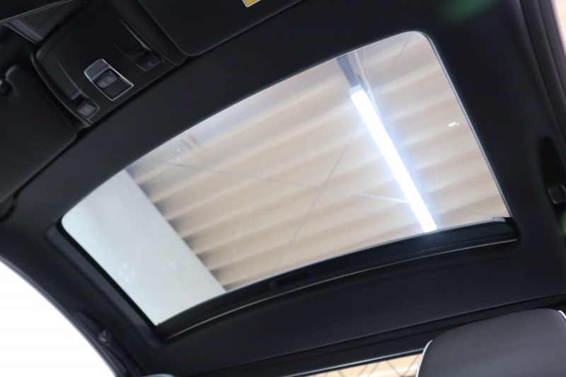 メルセデスベンツ SLクラス SL400 ﾚｰﾀﾞｰｾｰﾌﾃｨPKG　後期 ｷｰﾚｽｺﾞｰ 黒本革 ﾍﾞﾝﾁﾚｰﾀｰ ｴｱｽｶｰﾌ  HDDﾅﾋﾞTV ｽﾏﾎ連携  ﾊﾞｯｸｶﾒﾗ PTS LEDﾗｲﾄ AMGｴｱﾛ&19AW ABCｻｽ ﾌｯﾄﾄﾗﾝｸｵｰﾌﾟﾅｰ 9AT　2年保証【期間限定在庫】