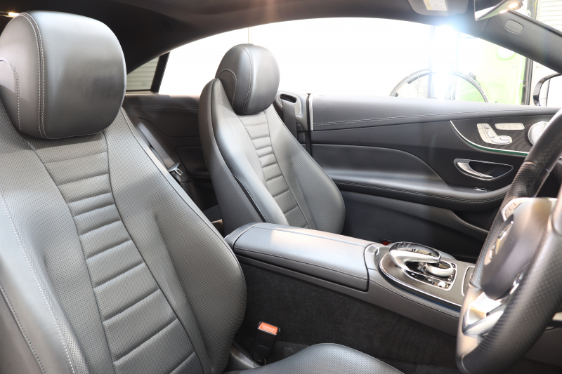 メルセデスベンツ Eクラス E300ｸｰﾍﾟ ｽﾎﾟｰﾂ ｴｸｽｸﾙｰｼﾌﾞ&ﾚｰﾀﾞｰｾｰﾌﾃｨPKG　ｷｰﾚｽｺﾞｰ 黒本革 ﾊﾟﾉﾗﾏSR ﾍｯﾄﾞｱｯﾌﾟD HDDﾅﾋﾞTV ｽﾏﾎ連携 ﾌﾞﾙﾒｽﾀｰ 360ｶﾒﾗ PTS 自動ﾄﾗﾝｸ LEDﾗｲﾄ AMGｴｱﾛ&19AW ﾀﾞｲﾅﾐｯｸｾﾚｸﾄ 9AT　2年保証