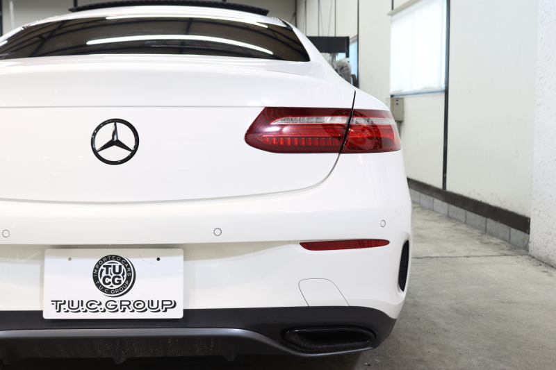 メルセデスベンツ Eクラス E300ｸｰﾍﾟ ｽﾎﾟｰﾂ ｴｸｽｸﾙｰｼﾌﾞ&ﾚｰﾀﾞｰｾｰﾌﾃｨPKG　ｷｰﾚｽｺﾞｰ 黒本革 ﾊﾟﾉﾗﾏSR ﾍｯﾄﾞｱｯﾌﾟD HDDﾅﾋﾞTV ｽﾏﾎ連携 ﾌﾞﾙﾒｽﾀｰ 360ｶﾒﾗ PTS 自動ﾄﾗﾝｸ LEDﾗｲﾄ AMGｴｱﾛ&19AW ﾀﾞｲﾅﾐｯｸｾﾚｸﾄ 9AT　2年保証