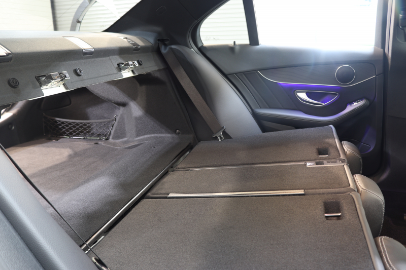 メルセデスベンツ Cクラス C220d AVG AMGﾗｲﾝ ﾚｰﾀﾞｰｾｰﾌﾃｨPKG　後期 MEｺﾈｸﾄ ｷｰﾚｽｺﾞｰ 黒革 HDDﾅﾋﾞTV ｽﾏﾎ連携 ﾊﾞｯｸｶﾒﾗ PTS LEDﾗｲﾄ AMGｴｱﾛ&18AW ﾀﾞｲﾅﾐｯｸS 9AT　2年保証