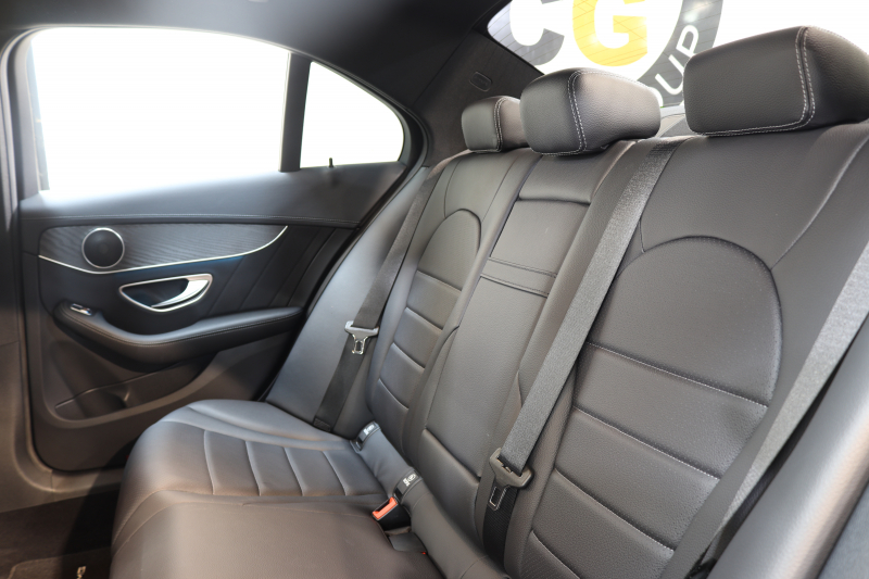 メルセデスベンツ Cクラス C200 AVG AMGﾗｲﾝ ﾚｰﾀﾞｰｾｰﾌﾃｨPKG　ｷｰﾚｽｺﾞｰ 黒革 ｼｰﾄﾋｰﾀｰ HDDﾅﾋﾞTV BT音楽 ﾊﾞｯｸｶﾒﾗ PTS LEDﾗｲﾄ AMGｴｱﾛ&18AW ﾀﾞｲﾅﾐｯｸｾﾚｸﾄ ｴｱｻｽ 　2年保証