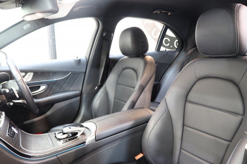 メルセデスベンツ Cクラス C200 AVG AMGﾗｲﾝ ﾚｰﾀﾞｰｾｰﾌﾃｨPKG　ｷｰﾚｽｺﾞｰ 黒革 ｼｰﾄﾋｰﾀｰ HDDﾅﾋﾞTV BT音楽 ﾊﾞｯｸｶﾒﾗ PTS LEDﾗｲﾄ AMGｴｱﾛ&18AW ﾀﾞｲﾅﾐｯｸｾﾚｸﾄ ｴｱｻｽ 　2年保証