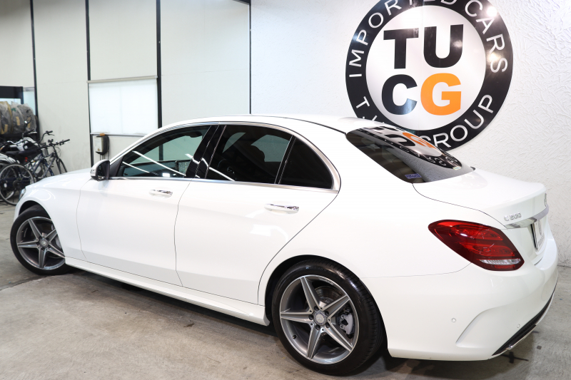 メルセデスベンツ Cクラス C200 AVG AMGﾗｲﾝ ﾚｰﾀﾞｰｾｰﾌﾃｨPKG　ｷｰﾚｽｺﾞｰ 黒革 ｼｰﾄﾋｰﾀｰ HDDﾅﾋﾞTV BT音楽 ﾊﾞｯｸｶﾒﾗ PTS LEDﾗｲﾄ AMGｴｱﾛ&18AW ﾀﾞｲﾅﾐｯｸｾﾚｸﾄ ｴｱｻｽ 　2年保証