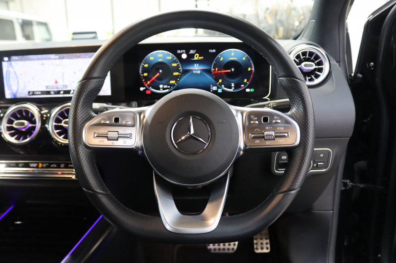 メルセデスベンツ Bクラス B200d AMGﾗｲﾝ AMGﾚｻﾞｰEXC&ｱﾄﾞﾊﾞﾝｽﾄﾞ&ﾅﾋﾞｹﾞｰｼｮﾝ&ﾚｰﾀﾞｰｾｰﾌﾃｨPKG　 1ｵｰﾅｰ MEｺﾈｸﾄ ｷｰﾚｽｺﾞｰ 灰/黒本革 ﾍｯﾄﾞｱｯﾌﾟD MBUXﾅﾋﾞTV BT音楽 ｱﾄﾞﾊﾞﾝｽﾄﾞｻｳﾝﾄﾞ 360ｶﾒﾗ PTS AMGｴｱﾛ&18AW LEDﾗｲﾄ ﾌｯﾄﾄﾗﾝｸOP ﾜｲﾔﾚｽ充電 8AT　2年保証