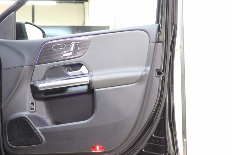 メルセデスベンツ Bクラス B200d AMGﾗｲﾝ AMGﾚｻﾞｰEXC&ｱﾄﾞﾊﾞﾝｽﾄﾞ&ﾅﾋﾞｹﾞｰｼｮﾝ&ﾚｰﾀﾞｰｾｰﾌﾃｨPKG　 1ｵｰﾅｰ MEｺﾈｸﾄ ｷｰﾚｽｺﾞｰ 灰/黒本革 ﾍｯﾄﾞｱｯﾌﾟD MBUXﾅﾋﾞTV BT音楽 ｱﾄﾞﾊﾞﾝｽﾄﾞｻｳﾝﾄﾞ 360ｶﾒﾗ PTS AMGｴｱﾛ&18AW LEDﾗｲﾄ ﾌｯﾄﾄﾗﾝｸOP ﾜｲﾔﾚｽ充電 8AT　2年保証