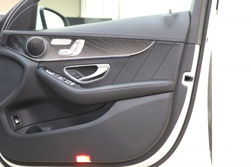 メルセデスベンツ Cクラス C200ｽﾃｰｼｮﾝﾜｺﾞﾝ ｽﾎﾟｰﾂ ﾚｰﾀﾞｰｾｰﾌﾃｨPKG　黒革 ﾍｯﾄﾞｱｯﾌﾟD HDDﾅﾋﾞTV&ｷｬﾝｾﾗｰ BT音楽 ﾊﾞｯｸｶﾒﾗ PTS LEDﾗｲﾄ 自動Rｹﾞｰﾄ AMGｴｱﾛ&18AW ﾀﾞｲﾅﾐｯｸS ｴｱｻｽ 7AT　2年保証