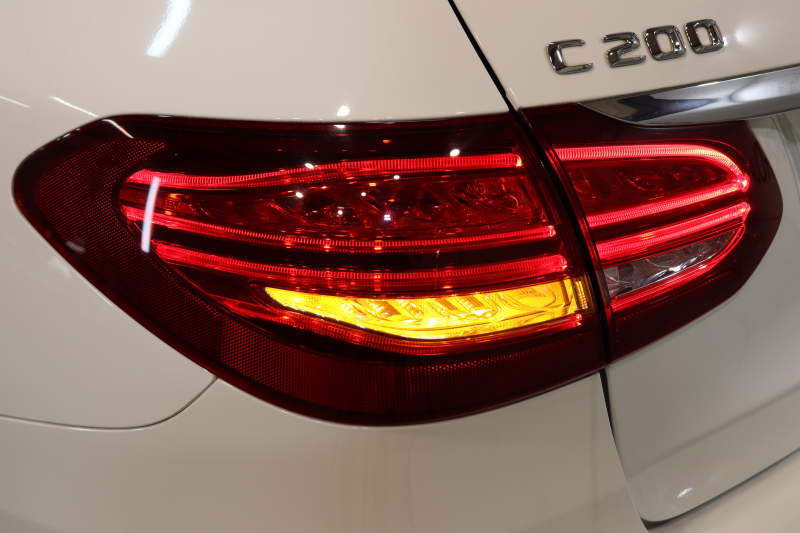 メルセデスベンツ Cクラス C200ｽﾃｰｼｮﾝﾜｺﾞﾝ ｽﾎﾟｰﾂ ﾚｰﾀﾞｰｾｰﾌﾃｨPKG　黒革 ﾍｯﾄﾞｱｯﾌﾟD HDDﾅﾋﾞTV&ｷｬﾝｾﾗｰ BT音楽 ﾊﾞｯｸｶﾒﾗ PTS LEDﾗｲﾄ 自動Rｹﾞｰﾄ AMGｴｱﾛ&18AW ﾀﾞｲﾅﾐｯｸS ｴｱｻｽ 7AT　2年保証