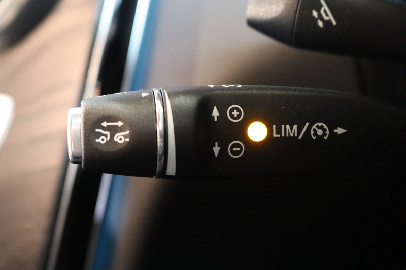 メルセデスベンツ Cクラス C200ｽﾃｰｼｮﾝﾜｺﾞﾝ ｽﾎﾟｰﾂ ﾚｰﾀﾞｰｾｰﾌﾃｨPKG　黒革 ﾍｯﾄﾞｱｯﾌﾟD HDDﾅﾋﾞTV&ｷｬﾝｾﾗｰ BT音楽 ﾊﾞｯｸｶﾒﾗ PTS LEDﾗｲﾄ 自動Rｹﾞｰﾄ AMGｴｱﾛ&18AW ﾀﾞｲﾅﾐｯｸS ｴｱｻｽ 7AT　2年保証