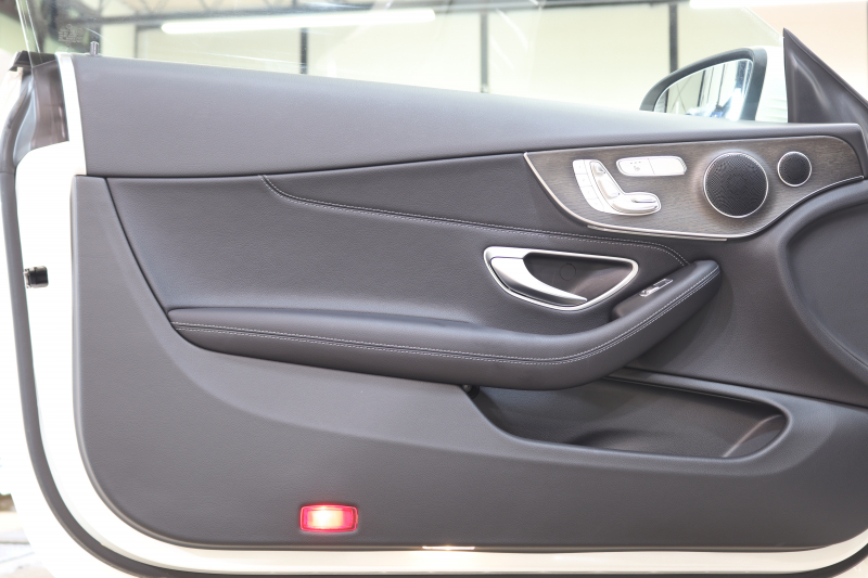 メルセデスベンツ Cクラス C180ｸｰﾍﾟ ｽﾎﾟｰﾂ ﾚｻﾞｰｴｸｽｸﾙｰｼﾌﾞ&ﾚｰﾀﾞｰｾｰﾌﾃｨPKG　後期 ｷｰﾚｽｺﾞｰ 黒本革 ﾊﾟﾉﾗﾏSR ﾍｯﾄﾞｱｯﾌﾟD HDDﾅﾋﾞTV ｽﾏﾎ連携 ﾊﾞｯｸｶﾒﾗ PTS LEDﾗｲﾄ AMGｴｱﾛ&19AW ﾀﾞｲﾅﾐｯｸS ｴｱｻｽ 9AT　2年保証