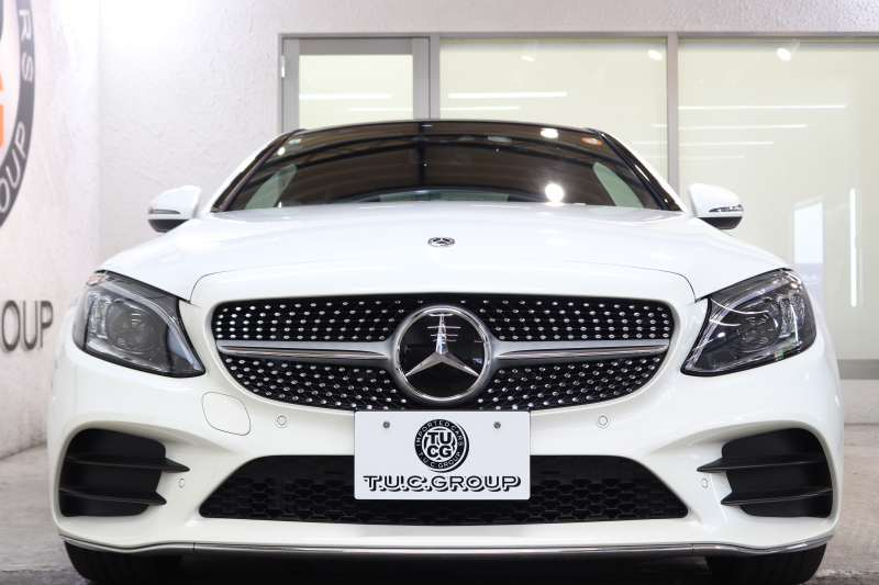 メルセデスベンツ Cクラス C180ｸｰﾍﾟ ｽﾎﾟｰﾂ ﾚｻﾞｰｴｸｽｸﾙｰｼﾌﾞ&ﾚｰﾀﾞｰｾｰﾌﾃｨPKG　後期 ｷｰﾚｽｺﾞｰ 黒本革 ﾊﾟﾉﾗﾏSR ﾍｯﾄﾞｱｯﾌﾟD HDDﾅﾋﾞTV ｽﾏﾎ連携 ﾊﾞｯｸｶﾒﾗ PTS LEDﾗｲﾄ AMGｴｱﾛ&19AW ﾀﾞｲﾅﾐｯｸS ｴｱｻｽ 9AT　2年保証