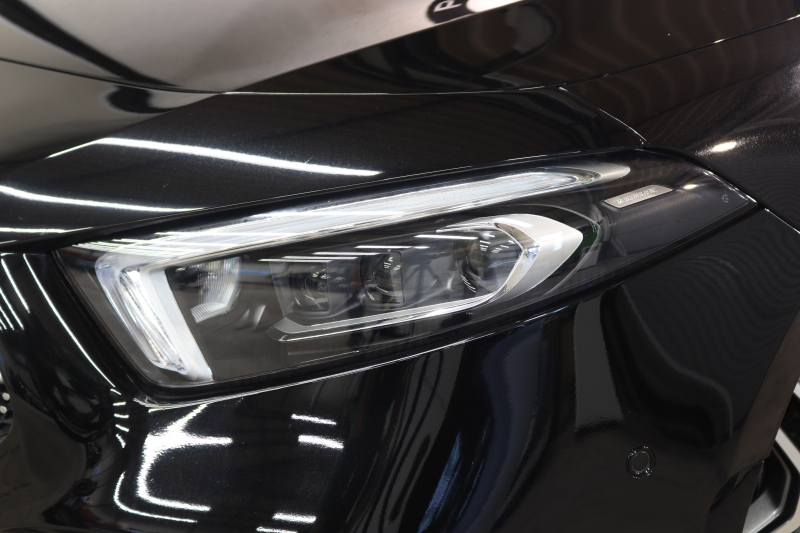 メルセデスベンツ Aクラス A180ｽﾀｲﾙ AMGﾗｲﾝ AMGﾚｻﾞｰｴｸｽｸﾙｰｼﾌﾞ&ｱﾄﾞﾊﾞﾝｽﾄﾞ&ﾚｰﾀﾞｰｾｰﾌﾃｨPKG　ｷｰﾚｽｺﾞｰ 灰/黒本革 ﾊﾟﾉﾗﾏSR ﾍｯﾄﾞｱｯﾌﾟD MBUXﾅﾋﾞTV ｽﾏﾎ連携 ｱﾄﾞﾊﾞﾝｽﾄﾞｻｳﾝﾄﾞ 360ｶﾒﾗ PTS LEDﾗｲﾄ AMGｴｱﾛ&18AW 7AT　2年保証