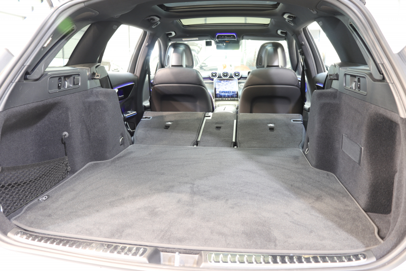 メルセデスベンツ Cクラス C200ｽﾃｰｼｮﾝﾜｺﾞﾝ AVG AMGﾗｲﾝ ﾚｻﾞｰｴｸｽｸﾙｰｼﾌﾞ&ﾍﾞｰｼｯｸ&ﾚｰﾀﾞｰｾｰﾌﾃｨPKG　ISG搭載 1ｵｰﾅｰ ｷｰﾚｽｺﾞｰ 黒本革 ﾊﾟﾉﾗﾏSR ﾍｯﾄﾞｱｯﾌﾟD MBUXﾅﾋﾞTV&ARﾅﾋﾞ ｽﾏﾎ連携 360ｶﾒﾗ PTS LEDﾗｲﾄ自動Rｹﾞｰﾄ AMGｴｱﾛ&18AW ﾘｱｱｸｽﾙｽﾃｱﾘﾝｸﾞ 9AT　2年保証