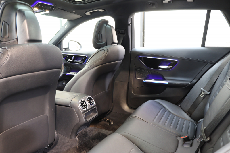 メルセデスベンツ Cクラス C200ｽﾃｰｼｮﾝﾜｺﾞﾝ AVG AMGﾗｲﾝ ﾚｻﾞｰｴｸｽｸﾙｰｼﾌﾞ&ﾍﾞｰｼｯｸ&ﾚｰﾀﾞｰｾｰﾌﾃｨPKG　ISG搭載 1ｵｰﾅｰ ｷｰﾚｽｺﾞｰ 黒本革 ﾊﾟﾉﾗﾏSR ﾍｯﾄﾞｱｯﾌﾟD MBUXﾅﾋﾞTV&ARﾅﾋﾞ ｽﾏﾎ連携 360ｶﾒﾗ PTS LEDﾗｲﾄ自動Rｹﾞｰﾄ AMGｴｱﾛ&18AW ﾘｱｱｸｽﾙｽﾃｱﾘﾝｸﾞ 9AT　2年保証