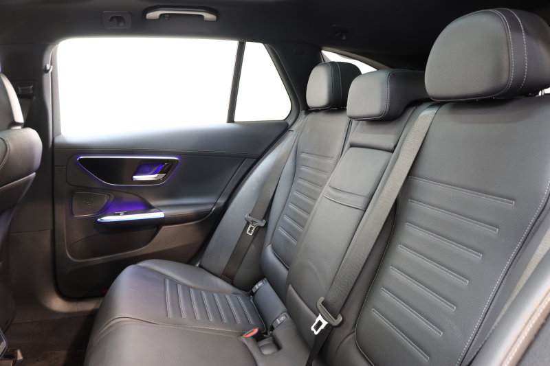 メルセデスベンツ Cクラス C200ｽﾃｰｼｮﾝﾜｺﾞﾝ AVG AMGﾗｲﾝ ﾚｻﾞｰｴｸｽｸﾙｰｼﾌﾞ&ﾍﾞｰｼｯｸ&ﾚｰﾀﾞｰｾｰﾌﾃｨPKG　ISG搭載 1ｵｰﾅｰ ｷｰﾚｽｺﾞｰ 黒本革 ﾊﾟﾉﾗﾏSR ﾍｯﾄﾞｱｯﾌﾟD MBUXﾅﾋﾞTV&ARﾅﾋﾞ ｽﾏﾎ連携 360ｶﾒﾗ PTS LEDﾗｲﾄ自動Rｹﾞｰﾄ AMGｴｱﾛ&18AW ﾘｱｱｸｽﾙｽﾃｱﾘﾝｸﾞ 9AT　2年保証