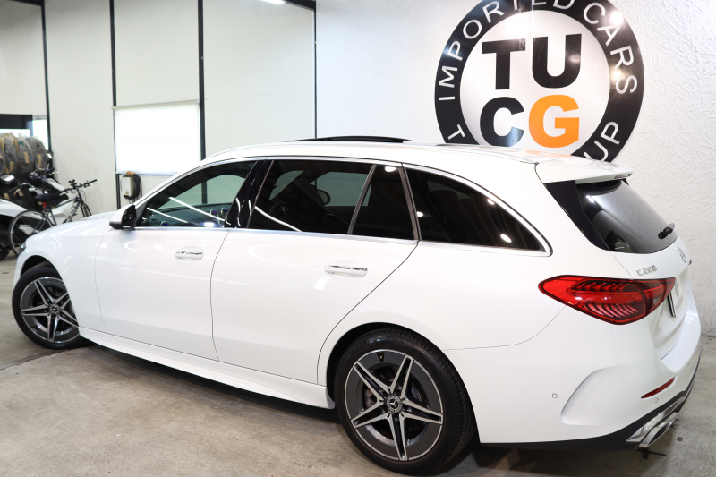 メルセデスベンツ Cクラス C200ｽﾃｰｼｮﾝﾜｺﾞﾝ AVG AMGﾗｲﾝ ﾚｻﾞｰｴｸｽｸﾙｰｼﾌﾞ&ﾍﾞｰｼｯｸ&ﾚｰﾀﾞｰｾｰﾌﾃｨPKG　ISG搭載 1ｵｰﾅｰ ｷｰﾚｽｺﾞｰ 黒本革 ﾊﾟﾉﾗﾏSR ﾍｯﾄﾞｱｯﾌﾟD MBUXﾅﾋﾞTV&ARﾅﾋﾞ ｽﾏﾎ連携 360ｶﾒﾗ PTS LEDﾗｲﾄ自動Rｹﾞｰﾄ AMGｴｱﾛ&18AW ﾘｱｱｸｽﾙｽﾃｱﾘﾝｸﾞ 9AT　2年保証