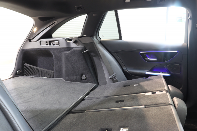 メルセデスベンツ Cクラス C200ｽﾃｰｼｮﾝﾜｺﾞﾝ AVG AMGﾗｲﾝ ﾚｻﾞｰｴｸｽｸﾙｰｼﾌﾞ&ﾍﾞｰｼｯｸ&ﾚｰﾀﾞｰｾｰﾌﾃｨPKG　ISG搭載 1ｵｰﾅｰ ｷｰﾚｽｺﾞｰ 黒本革 ﾊﾟﾉﾗﾏSR ﾍｯﾄﾞｱｯﾌﾟD MBUXﾅﾋﾞTV&ARﾅﾋﾞ ｽﾏﾎ連携 360ｶﾒﾗ PTS LEDﾗｲﾄ自動Rｹﾞｰﾄ AMGｴｱﾛ&18AW ﾘｱｱｸｽﾙｽﾃｱﾘﾝｸﾞ 9AT　2年保証