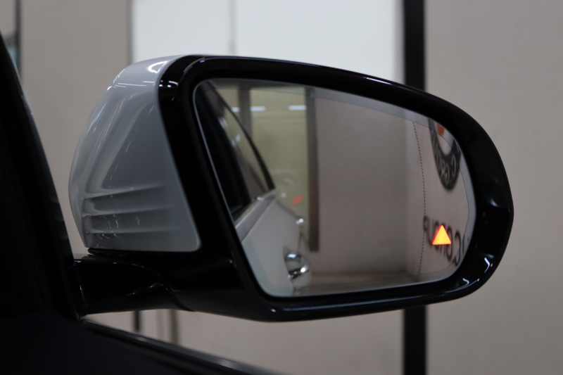 メルセデスベンツ Eクラス E250 AVG ｽﾎﾟｰﾂ ﾚｻﾞｰ&ﾚｰﾀﾞｰｾｰﾌﾃｨPKG　1ｵｰﾅｰ ｷｰﾚｽｺﾞｰ 黒本革 HDDﾅﾋﾞTV ｽﾏﾎ連携 ﾌﾞﾙﾒｽﾀｰ 360ｶﾒﾗ PTS LEDﾗｲﾄ 自動ﾄﾗﾝｸ ﾊﾝｽﾞﾌﾘｰA AMGｴｱﾛ&19AW ﾀﾞｲﾅﾐｯｸS 9AT　2年保証