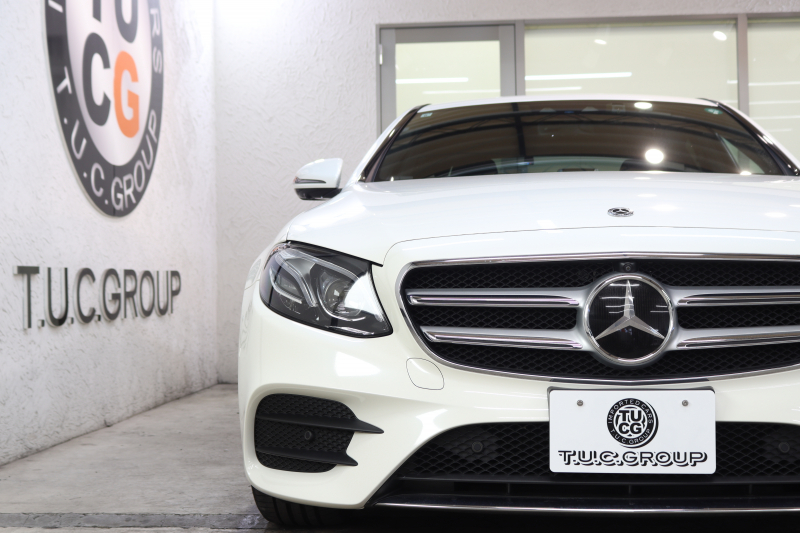 メルセデスベンツ Eクラス E250 AVG ｽﾎﾟｰﾂ ﾚｻﾞｰ&ﾚｰﾀﾞｰｾｰﾌﾃｨPKG　1ｵｰﾅｰ ｷｰﾚｽｺﾞｰ 黒本革 HDDﾅﾋﾞTV ｽﾏﾎ連携 ﾌﾞﾙﾒｽﾀｰ 360ｶﾒﾗ PTS LEDﾗｲﾄ 自動ﾄﾗﾝｸ ﾊﾝｽﾞﾌﾘｰA AMGｴｱﾛ&19AW ﾀﾞｲﾅﾐｯｸS 9AT　2年保証