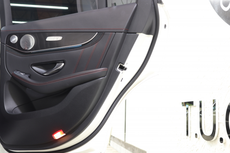 AMG GLC GLC63 4MATIC+ ﾚｻﾞｰｴｸｽｸﾙｰｼﾌﾞ&ﾚｰﾀﾞｰｾｰﾌﾃｨPKG　ｷｰﾚｽｺﾞｰ 赤/黒本革 ﾊﾟﾉﾗﾏSR ﾍｯﾄﾞｱｯﾌﾟD HDDﾅﾋﾞTV BT音楽 ﾌﾞﾙﾒｽﾀｰ 360ｶﾒﾗ PTS LEDﾗｲﾄ 自動Rｹﾞｰﾄ ﾊﾝｽﾞﾌﾘｰA AMG専用装備&ﾁｭｰﾆﾝｸﾞ 9AT　2年保証