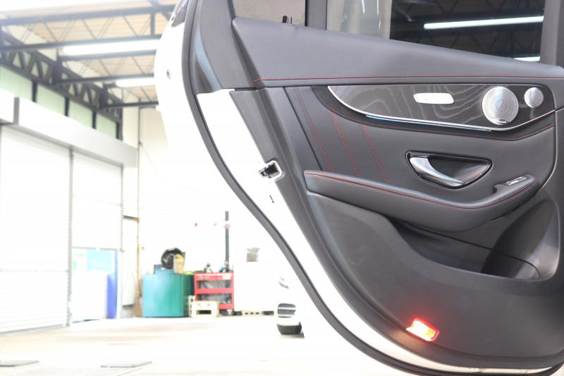 AMG GLC GLC63 4MATIC+ ﾚｻﾞｰｴｸｽｸﾙｰｼﾌﾞ&ﾚｰﾀﾞｰｾｰﾌﾃｨPKG　ｷｰﾚｽｺﾞｰ 赤/黒本革 ﾊﾟﾉﾗﾏSR ﾍｯﾄﾞｱｯﾌﾟD HDDﾅﾋﾞTV BT音楽 ﾌﾞﾙﾒｽﾀｰ 360ｶﾒﾗ PTS LEDﾗｲﾄ 自動Rｹﾞｰﾄ ﾊﾝｽﾞﾌﾘｰA AMG専用装備&ﾁｭｰﾆﾝｸﾞ 9AT　2年保証