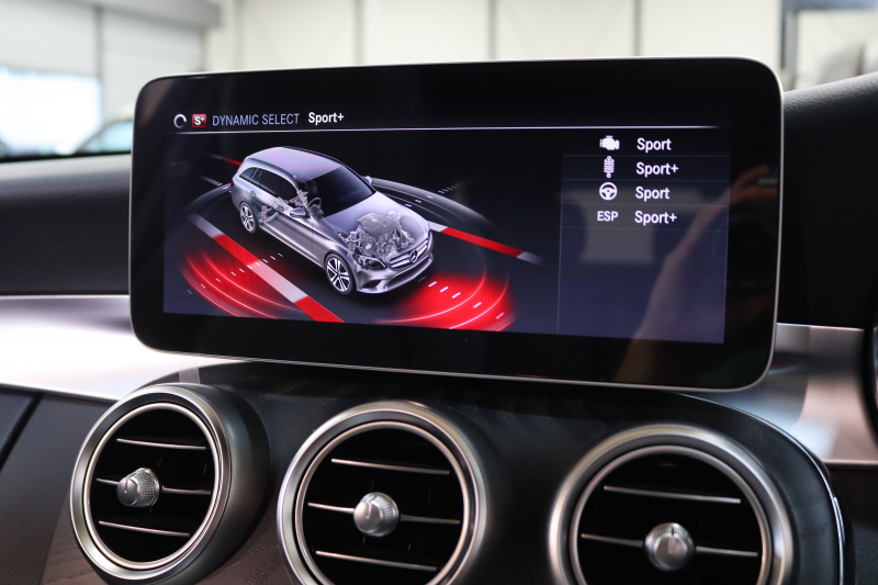 メルセデスベンツ Cクラス C200ｽﾃｰｼｮﾝﾜｺﾞﾝ ﾛｰﾚｳｽｴﾃﾞｨｼｮﾝ ﾚｰﾀﾞｰｾｰﾌﾃｨPKG　特別仕様車 BSG搭載 後期 1ｵｰﾅｰ ｷｰﾚｽｺﾞｰ 黒革 ﾊﾟﾉﾗﾏSR ﾍｯﾄﾞｱｯﾌﾟD HDDﾅﾋﾞTV&ｷｬﾝｾﾗｰ ｽﾏﾎ連携 ﾊﾞｯｸｶﾒﾗ PTS LEDﾗｲﾄ 自動Rｹﾞｰﾄ ﾊﾝｽﾞﾌﾘｰA AMGｴｱﾛ&18AW ｴｱｻｽ 9AT　2年保証