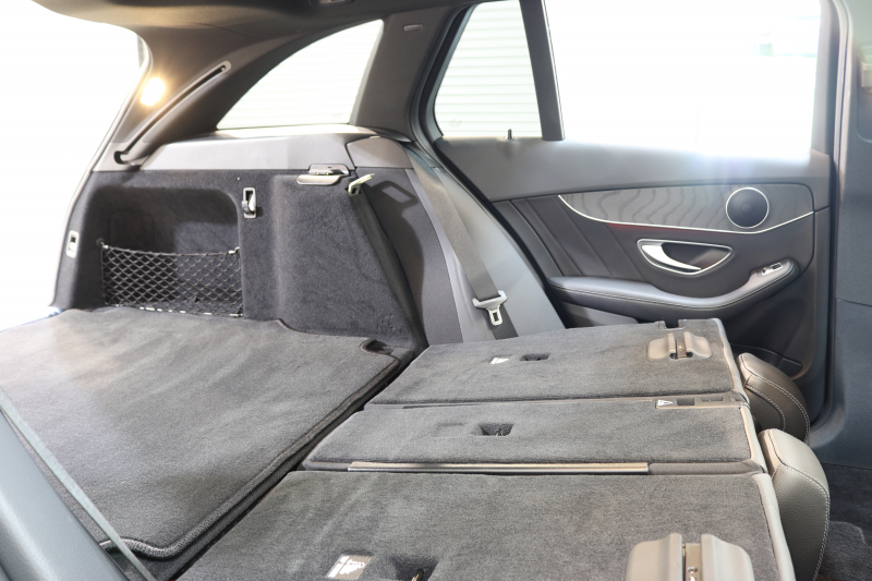 メルセデスベンツ Cクラス C200ｽﾃｰｼｮﾝﾜｺﾞﾝ ﾛｰﾚｳｽｴﾃﾞｨｼｮﾝ ﾚｰﾀﾞｰｾｰﾌﾃｨPKG　特別仕様車 BSG搭載 後期 1ｵｰﾅｰ ｷｰﾚｽｺﾞｰ 黒革 ﾊﾟﾉﾗﾏSR ﾍｯﾄﾞｱｯﾌﾟD HDDﾅﾋﾞTV&ｷｬﾝｾﾗｰ ｽﾏﾎ連携 ﾊﾞｯｸｶﾒﾗ PTS LEDﾗｲﾄ 自動Rｹﾞｰﾄ ﾊﾝｽﾞﾌﾘｰA AMGｴｱﾛ&18AW ｴｱｻｽ 9AT　2年保証