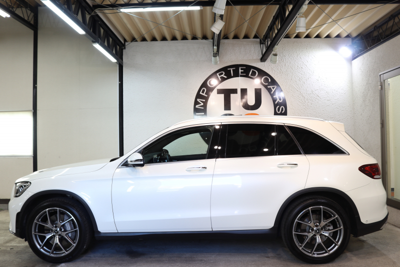 メルセデスベンツ GLC GLC300 4MATIC AMGﾗｲﾝ ﾚｻﾞｰｴｸｽｸﾙｰｼﾌﾞ&ﾚｰﾀﾞｰｾｰﾌﾃｨPKG　後期 ｷｰﾚｽｺﾞｰ 黒本革 ﾍﾞﾝﾁﾚｰﾀｰ ﾊﾟﾉﾗﾏSR ﾍｯﾄﾞｱｯﾌﾟD MBUXﾅﾋﾞTV BT音楽 ﾌﾞﾙﾒｽﾀｰ 360ｶﾒﾗ PTS LEDﾗｲﾄ 自動Rｹﾞｰﾄ ﾊﾝｽﾞﾌﾘｰA AMGｴｱﾛ&20AW ｴｱｻｽ 9AT　2年保証