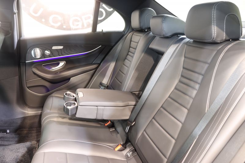 メルセデスベンツ Eクラス E200ｽﾎﾟｰﾂ AMGﾗｲﾝｲﾝﾃﾘｱ&ｴｸｽｸﾙｰｼﾌﾞ&ﾚｰﾀﾞｰｾｰﾌﾃｨPKG　BSG搭載 後期 ｷｰﾚｽｺﾞｰ 黒本革 ﾍｯﾄﾞｱｯﾌﾟD MBUXﾅﾋﾞTV ｽﾏﾎ連携 ﾌﾞﾙﾒｽﾀｰ 360ｶﾒﾗ PTS LEDﾗｲﾄ 自動ﾄﾗﾝｸ AMGｴｱﾛ&19AW 9AT　2年保証