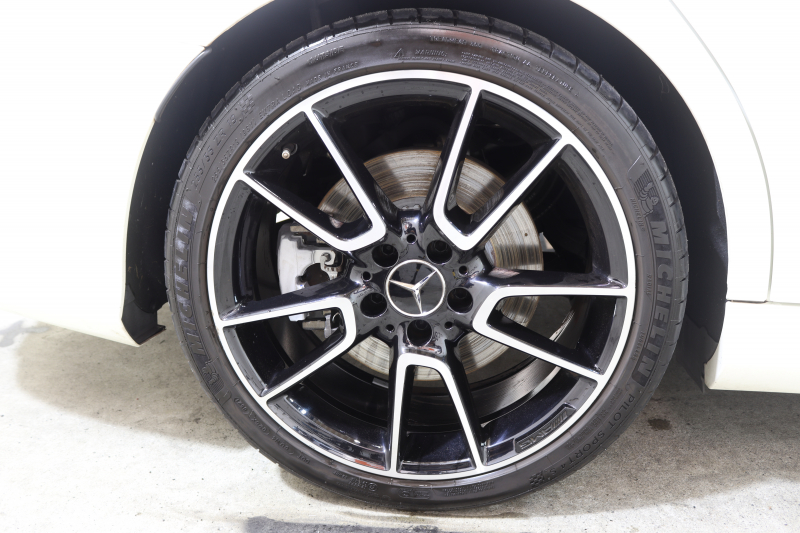 AMG Cクラス C43 4MATIC ｴｸｽｸﾙｰｼﾌﾞ&ﾚｰﾀﾞｰｾｰﾌﾃｨPKG　1ｵｰﾅｰ ｷｰﾚｽｺﾞｰ 赤本革 ﾊﾟﾉﾗﾏSR ﾍｯﾄﾞｱｯﾌﾟD HDDﾅﾋﾞTV BT音楽 ﾌﾞﾙﾒｽﾀｰ ﾊﾞｯｸｶﾒﾗ PTS LEDﾗｲﾄ 自動ﾄﾗﾝｸ ﾊﾝｽﾞﾌﾘｰA AMG専用装備&ﾁｭｰﾆﾝｸﾞﾀﾞｲﾅﾐｯｸS 9AT　2年保証