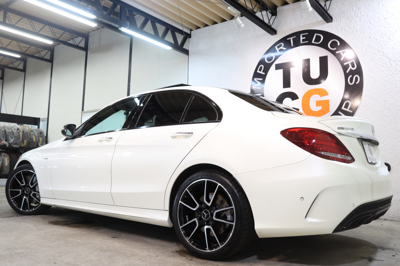 AMG Cクラス C43 4MATIC ｴｸｽｸﾙｰｼﾌﾞ&ﾚｰﾀﾞｰｾｰﾌﾃｨPKG　1ｵｰﾅｰ ｷｰﾚｽｺﾞｰ 赤本革 ﾊﾟﾉﾗﾏSR ﾍｯﾄﾞｱｯﾌﾟD HDDﾅﾋﾞTV BT音楽 ﾌﾞﾙﾒｽﾀｰ ﾊﾞｯｸｶﾒﾗ PTS LEDﾗｲﾄ 自動ﾄﾗﾝｸ ﾊﾝｽﾞﾌﾘｰA AMG専用装備&ﾁｭｰﾆﾝｸﾞﾀﾞｲﾅﾐｯｸS 9AT　2年保証